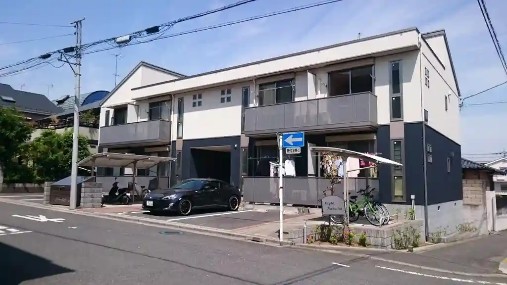 エイト仲代 外観