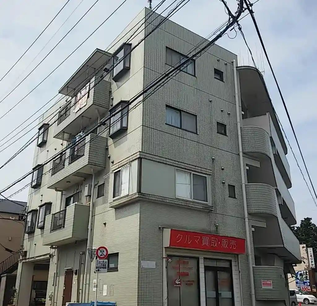 アガサシオン 外観
