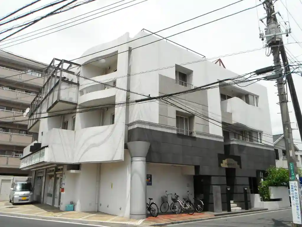 クレセイント 外観