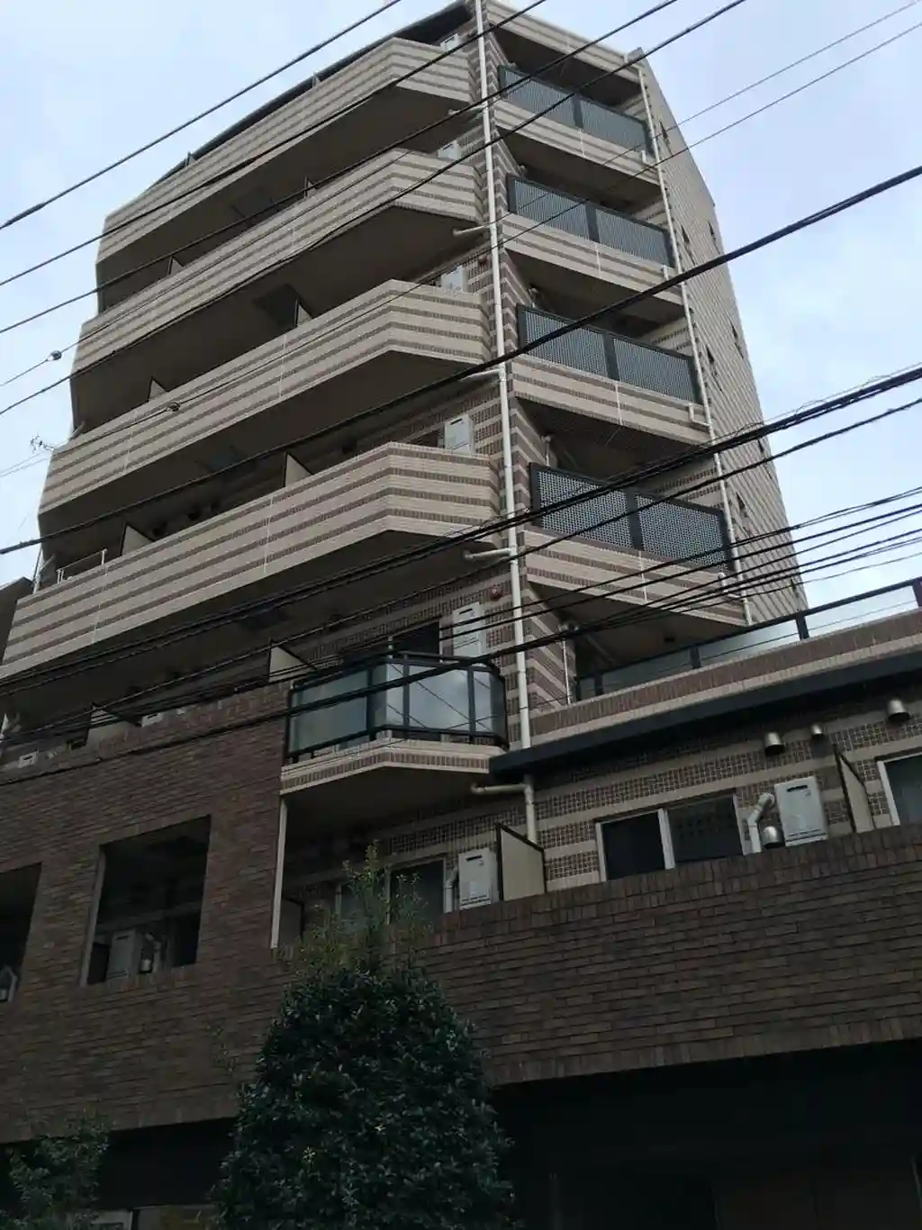 ナビ六本木 外観