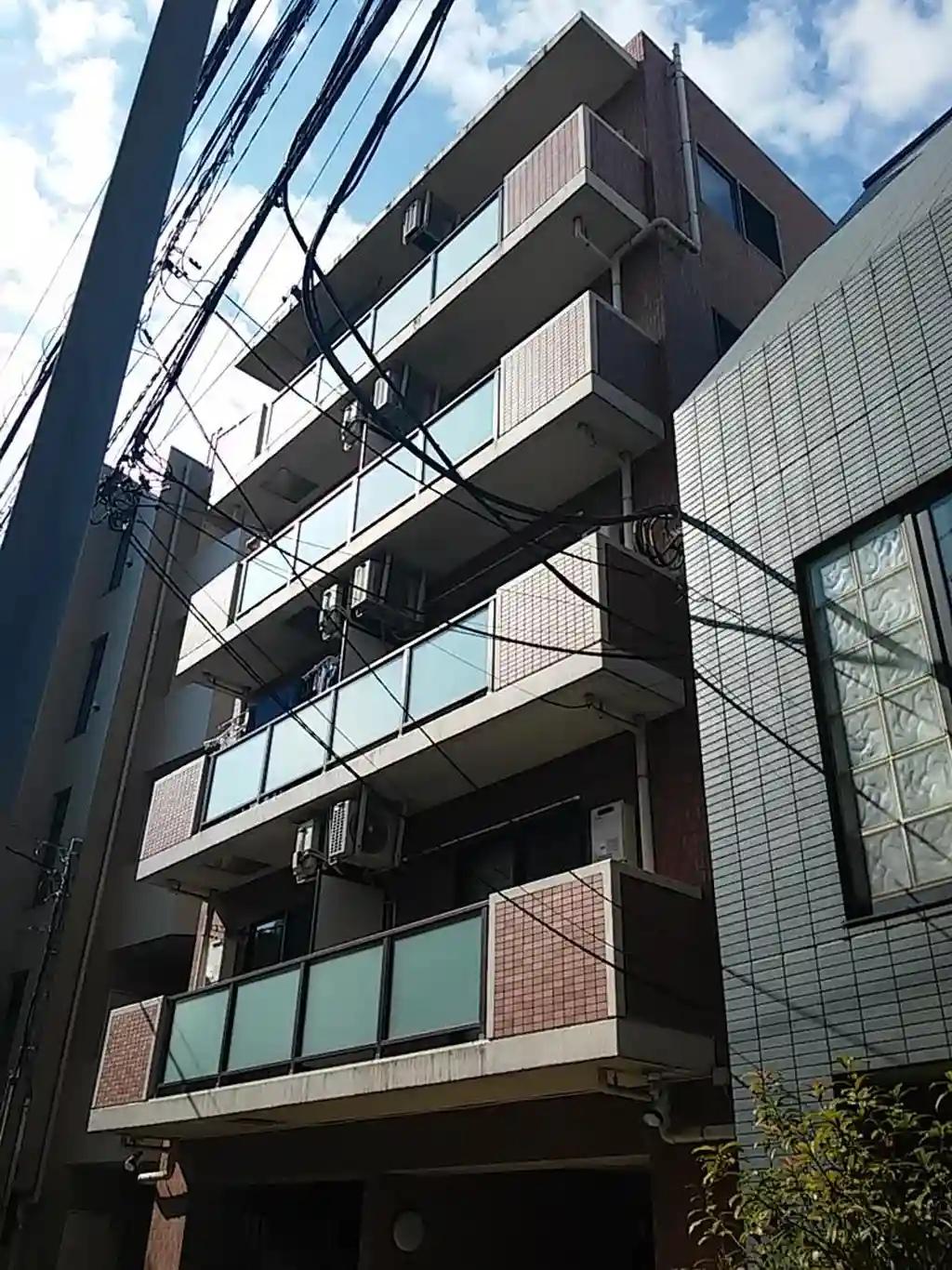 EmpereurBetonK 外観