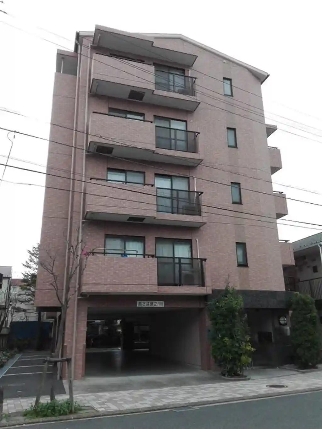 西亀ラスハウス 外観