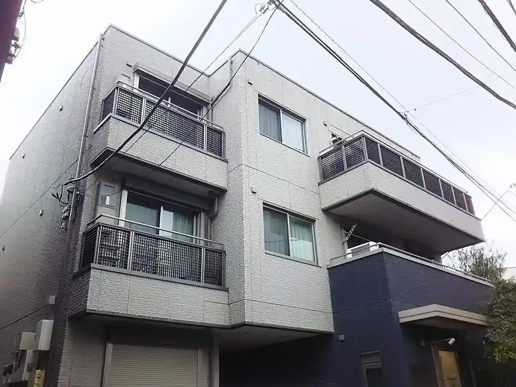 ホワイトシップ 外観