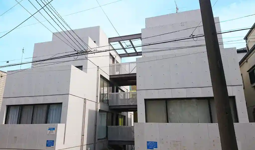 オンダスタジオマンション 外観