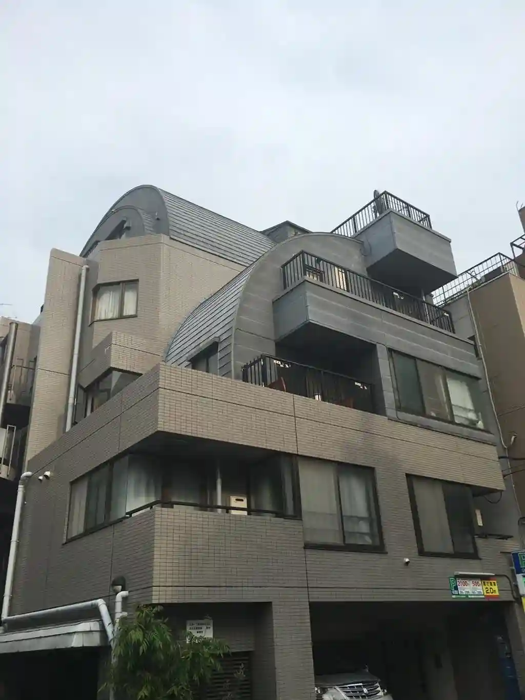 白金フィールズ 外観