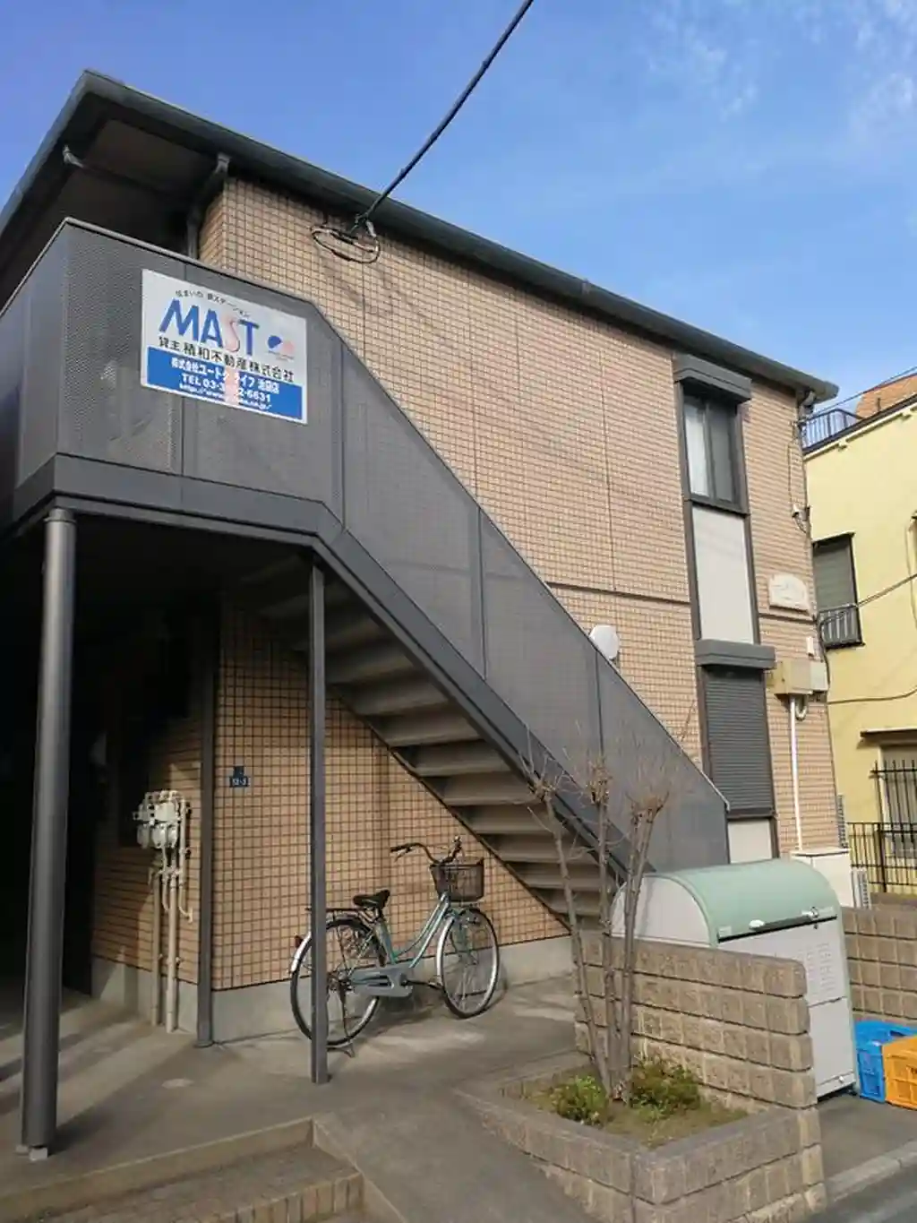 スプリング・コートA 外観