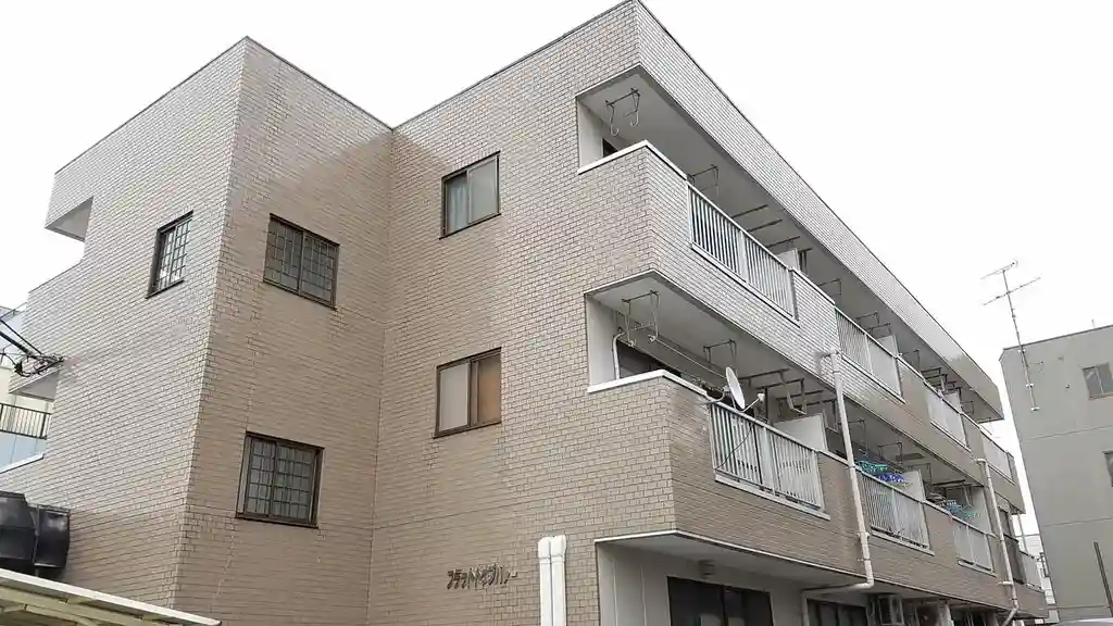 フラットトップバレー 外観