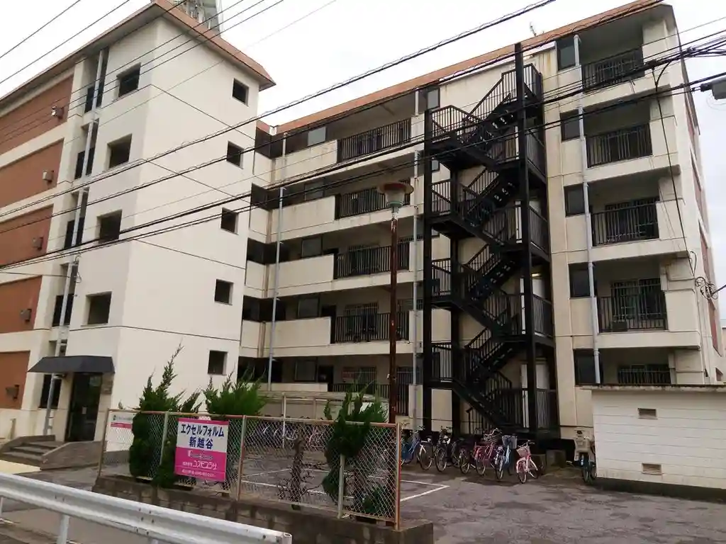 エクセルフォルム 外観
