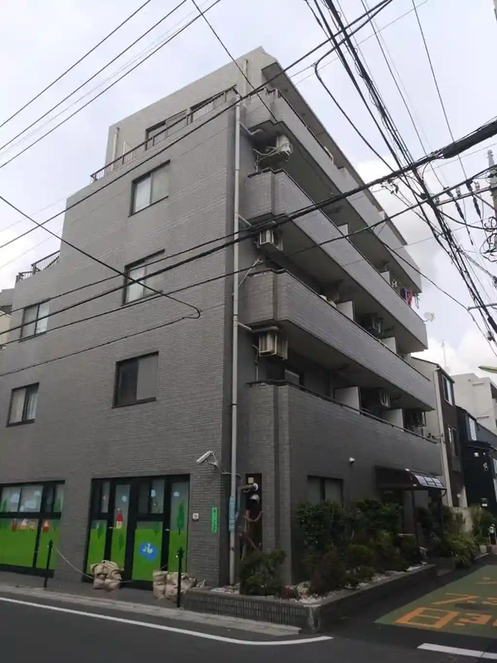 ロジエメント三軒茶屋 外観