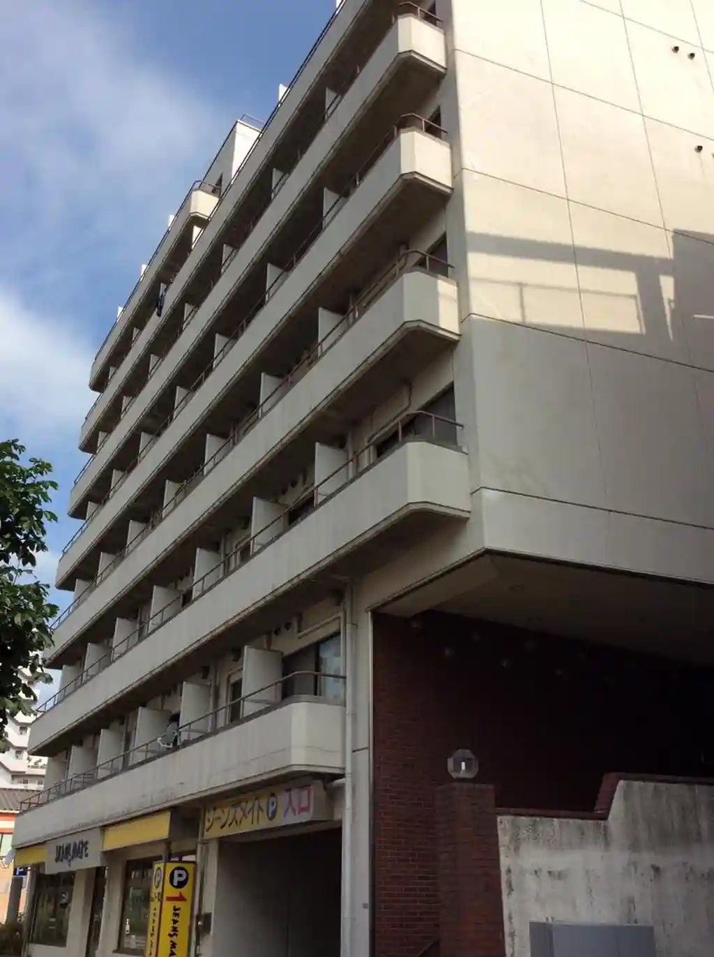 クレグラン聖跡桜ヶ丘 外観