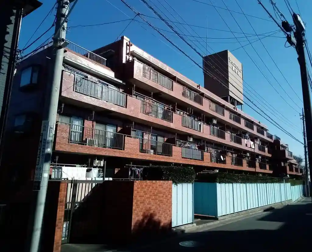 ライオンズマンション東寺尾 外観