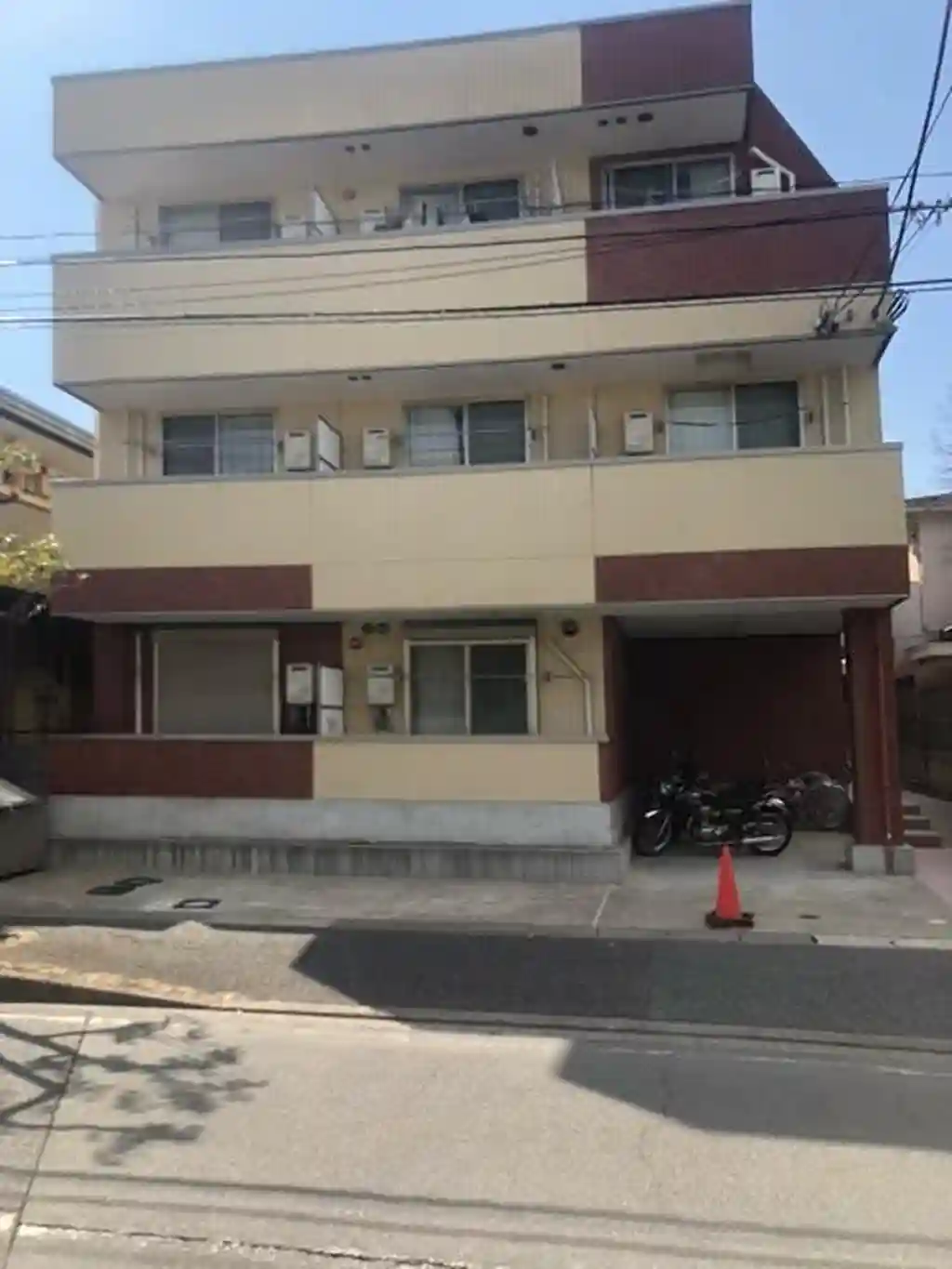 ボンヌ・シャンス 外観