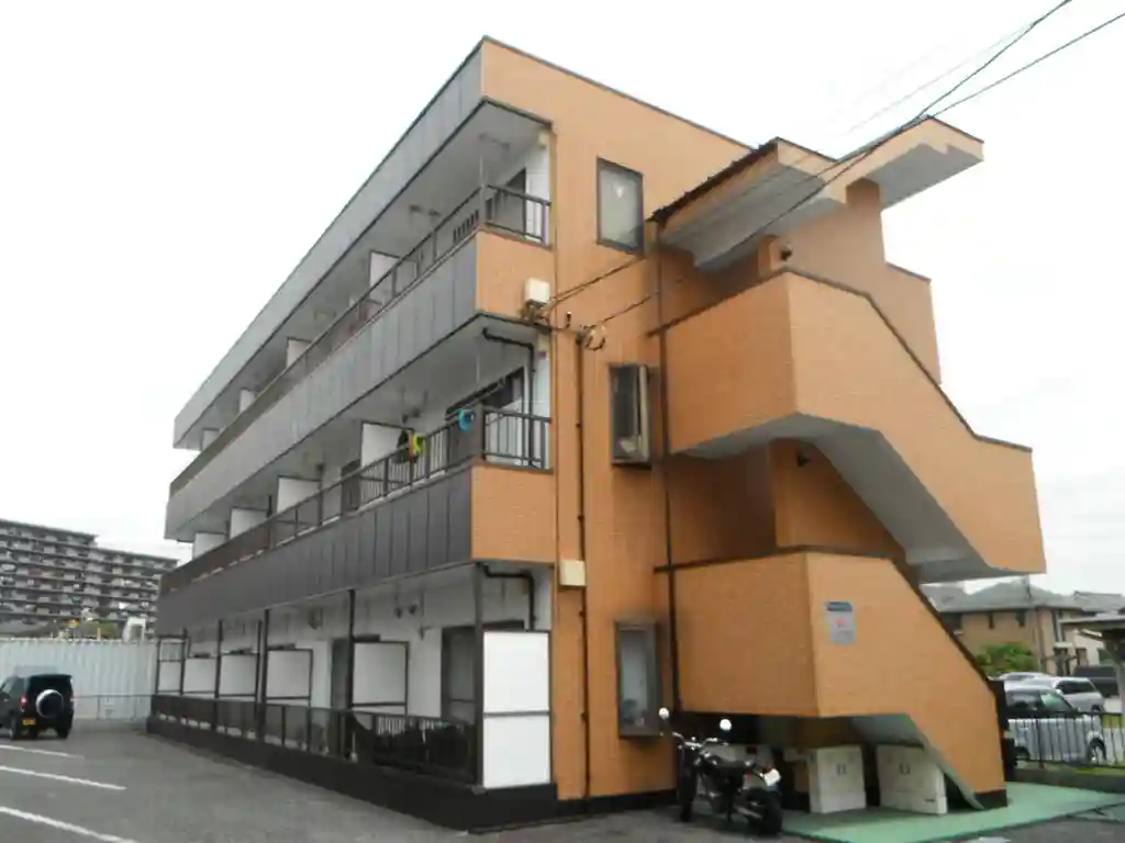 マンションさくらII 外観