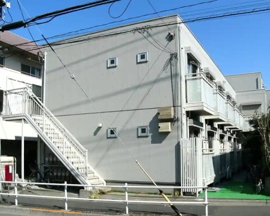 ブロス・F 外観