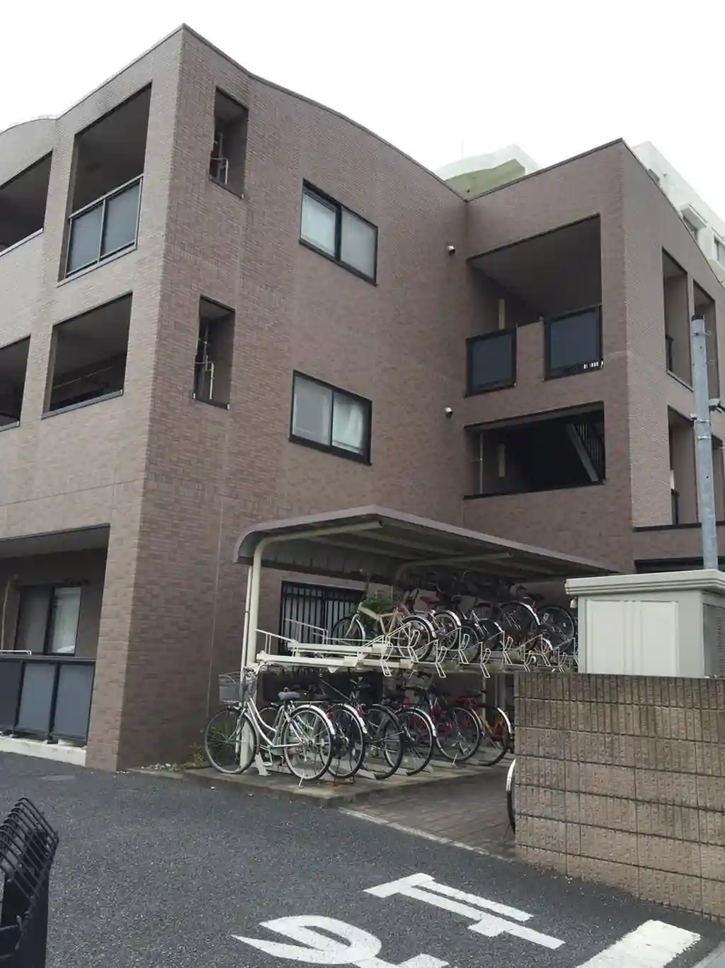 ユアサハイム大宮 外観