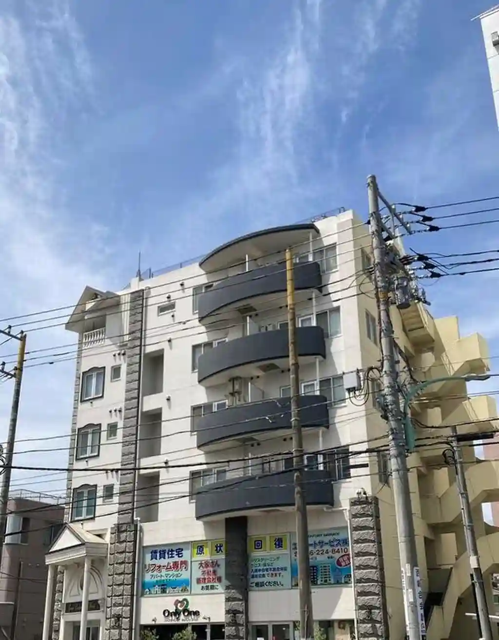 グレート・コンストラクション・ワールド 外観
