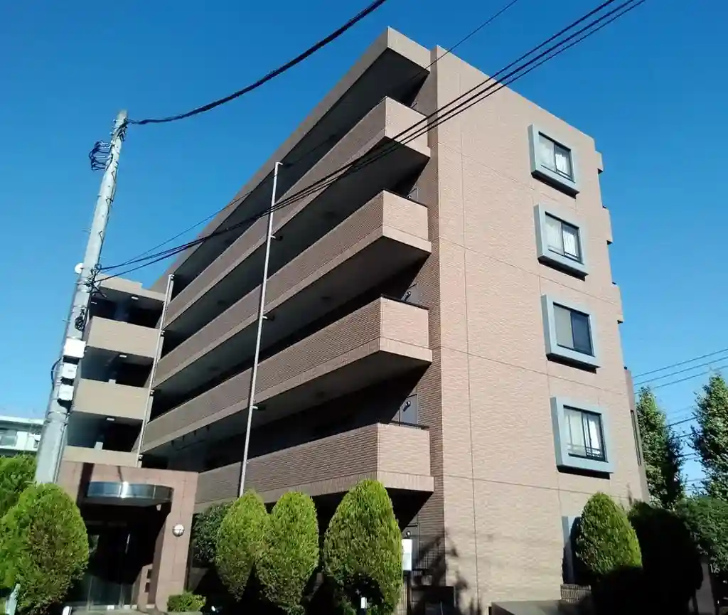 レフィナードフロール 外観