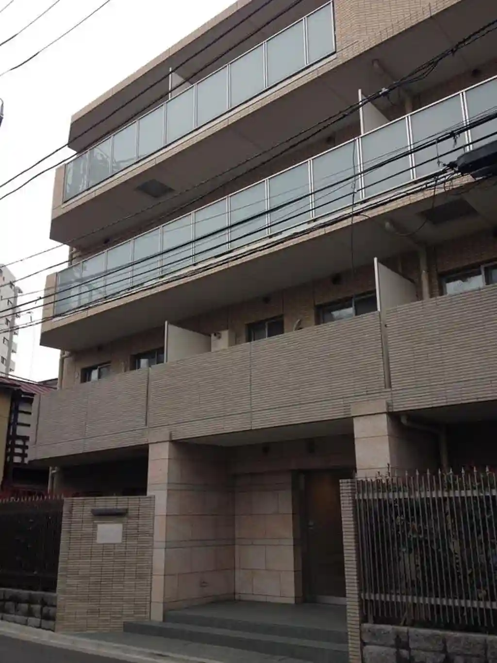 パークアクシス白金 外観