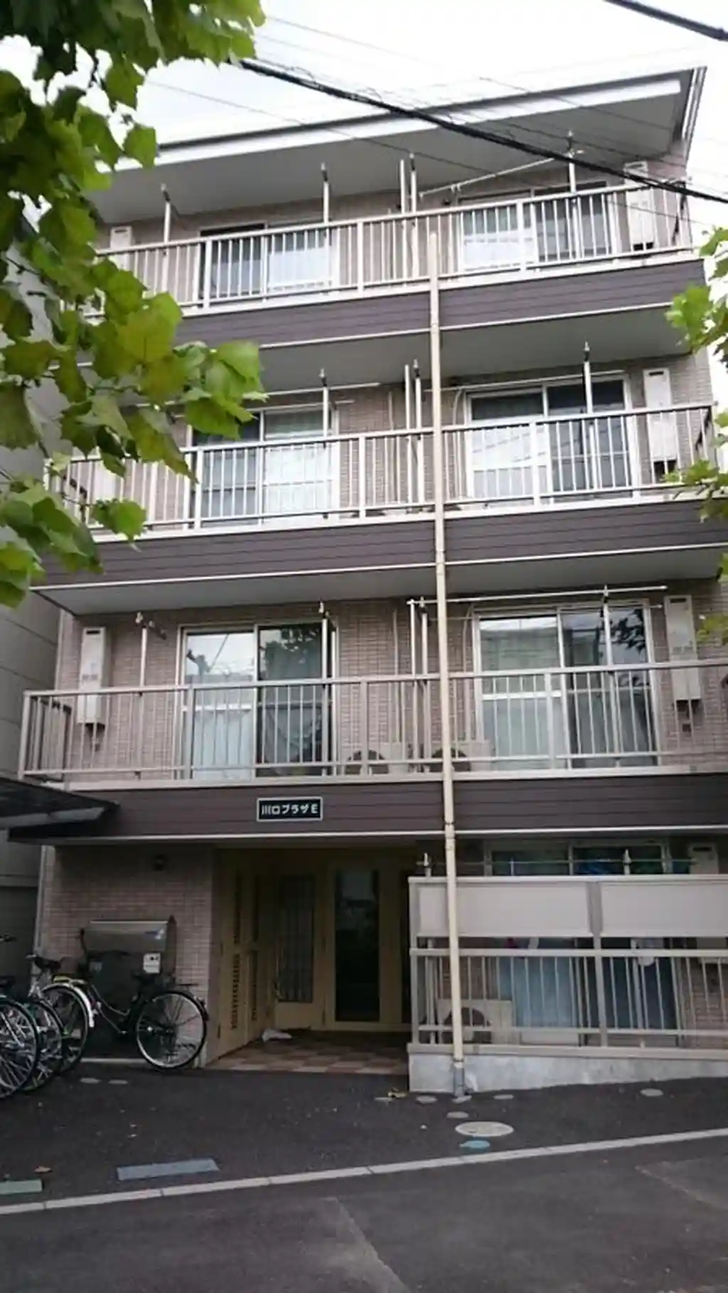 川口プラザE 外観