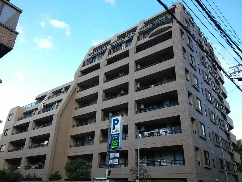 モナージュ府中白糸台 外観