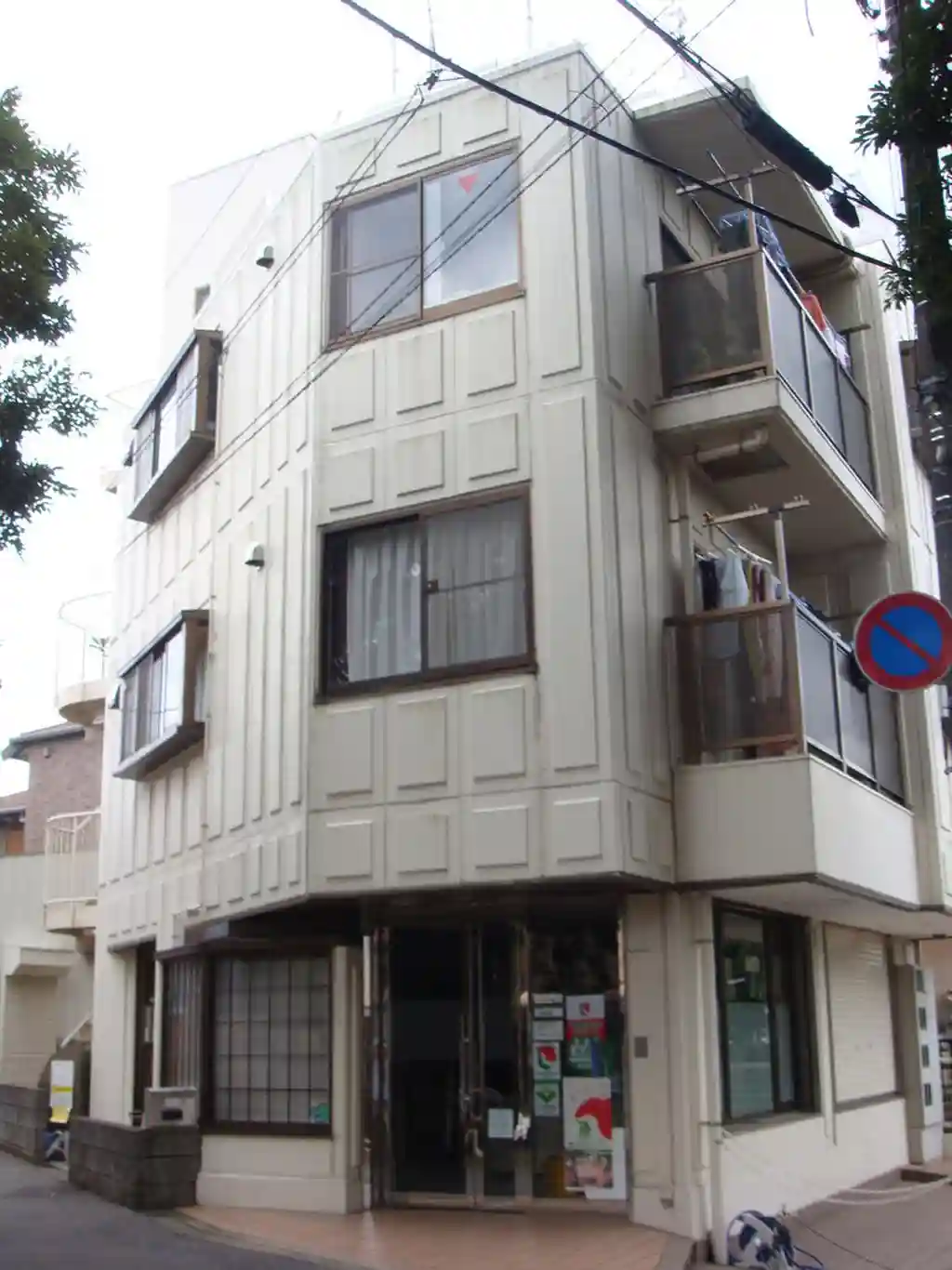 CFビル 外観
