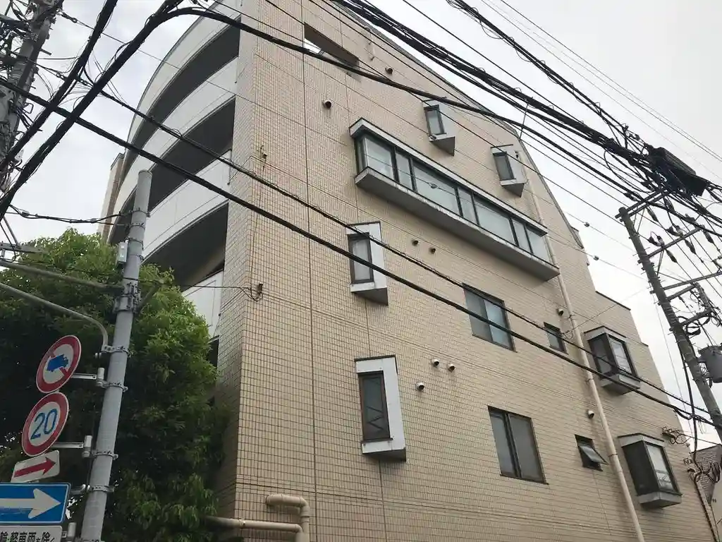 ドエル市川 外観