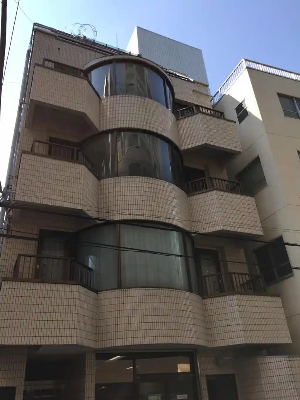 ロジエール駒形 外観
