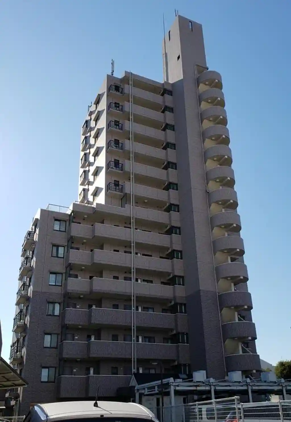 オルテンシア川口 外観