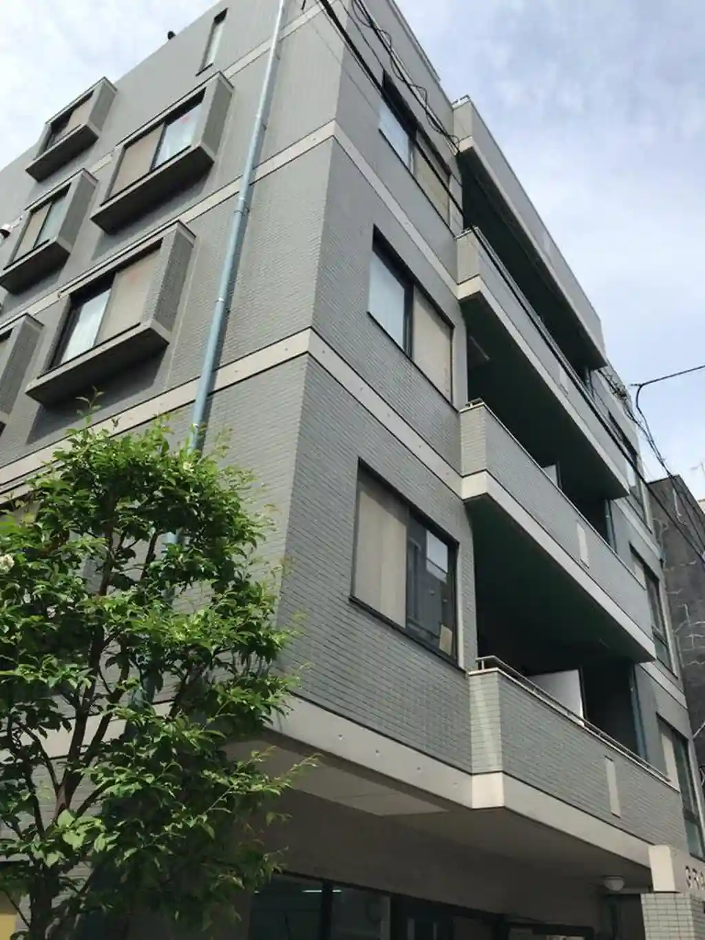 GRANDIR 外観