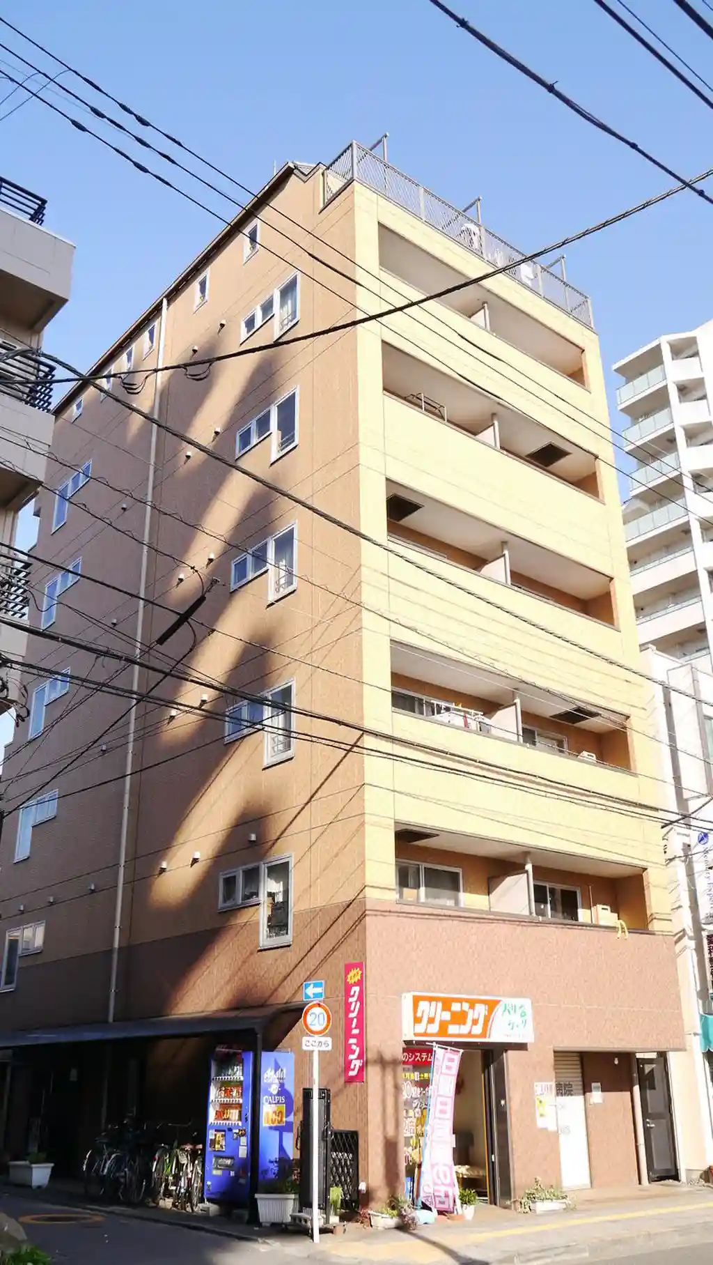 アクール 外観
