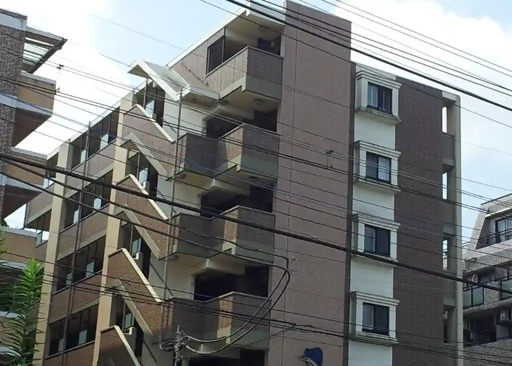 サジテリアス・ワイ 外観