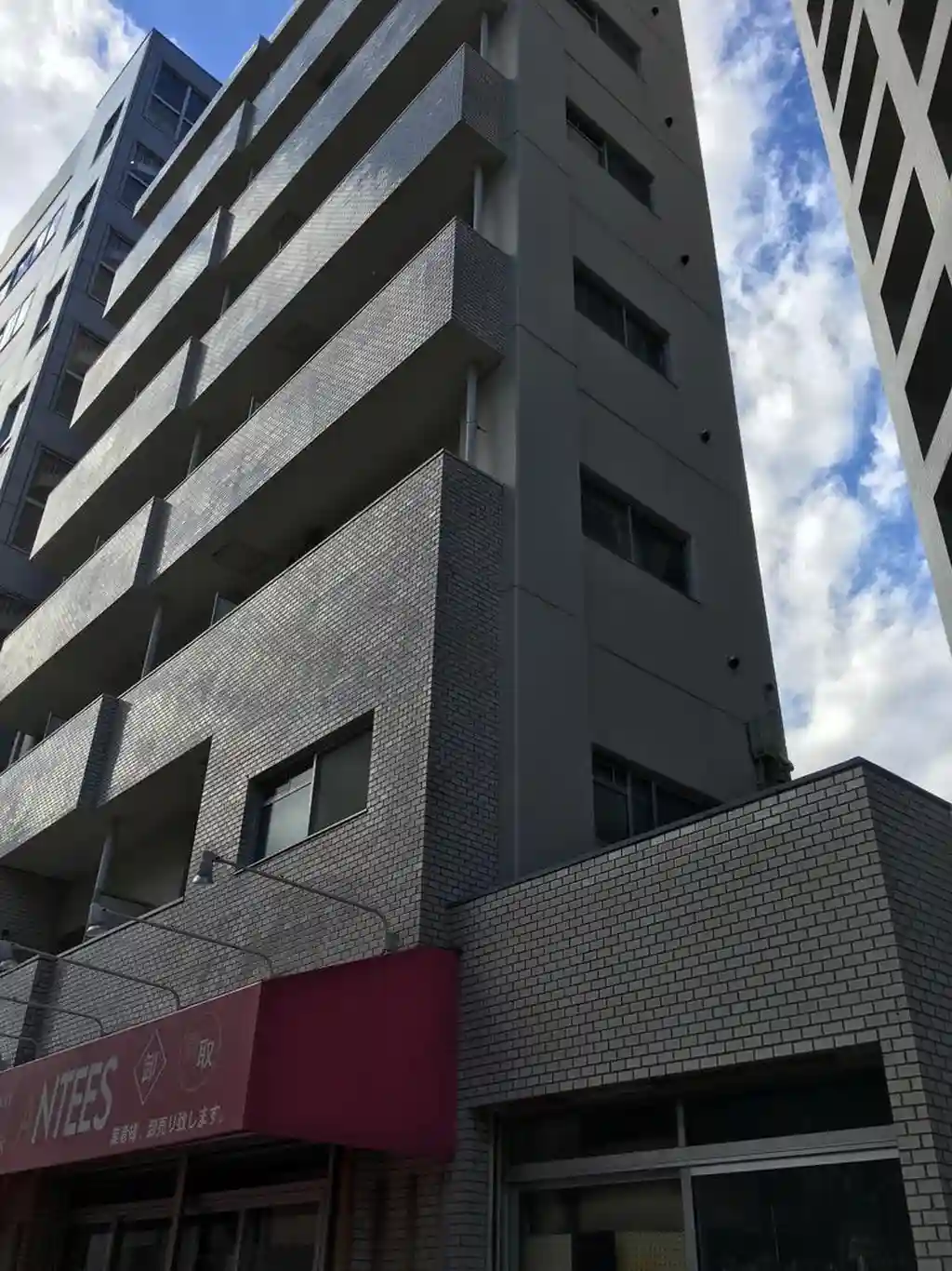 ヴィレッジ高松 外観