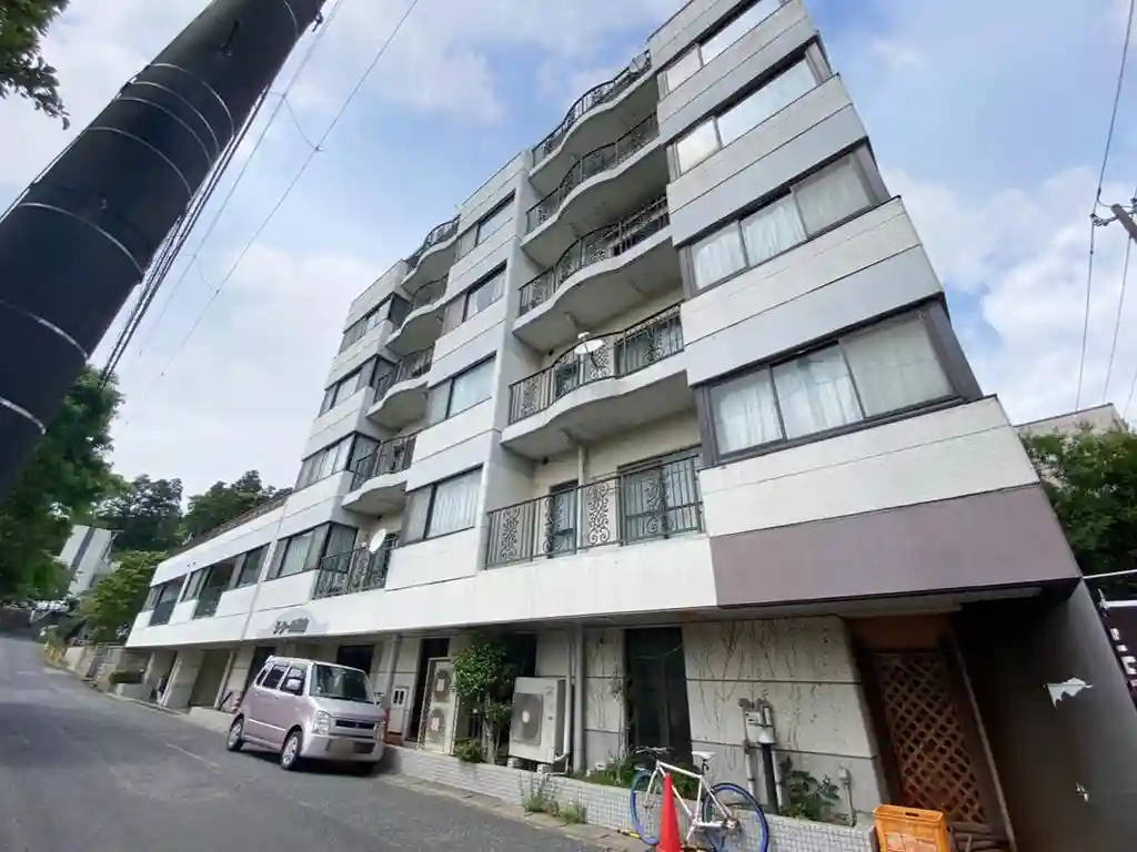 ラ・クール東金 外観