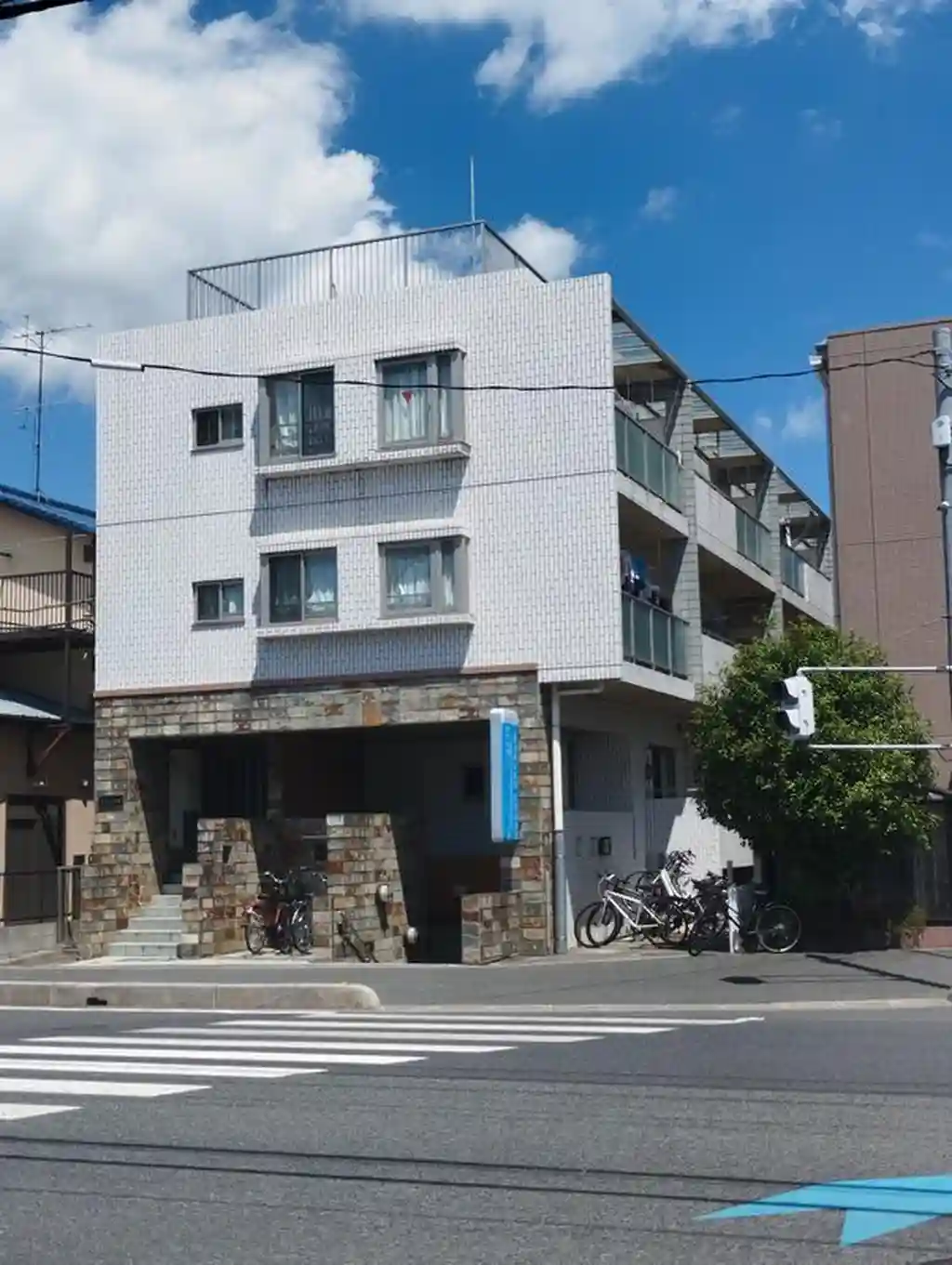 モンヴェール西野 外観