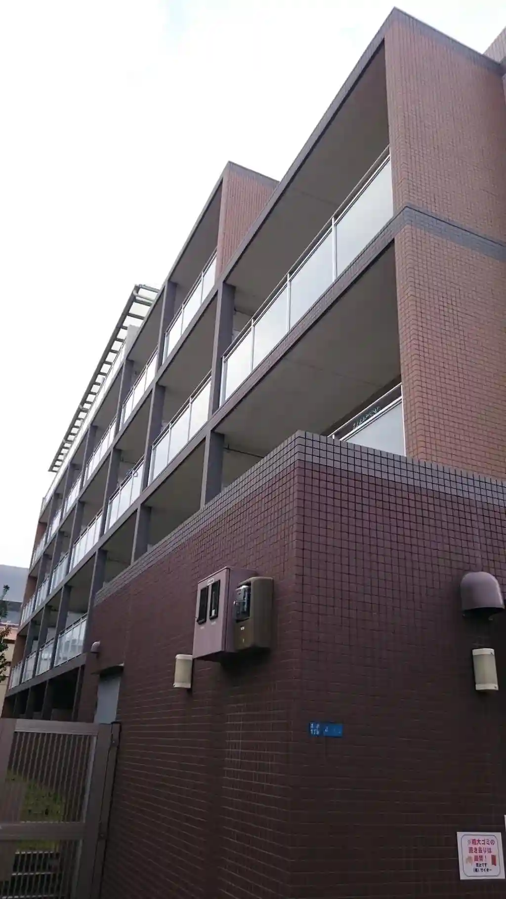 TAKPLAZA2 外観