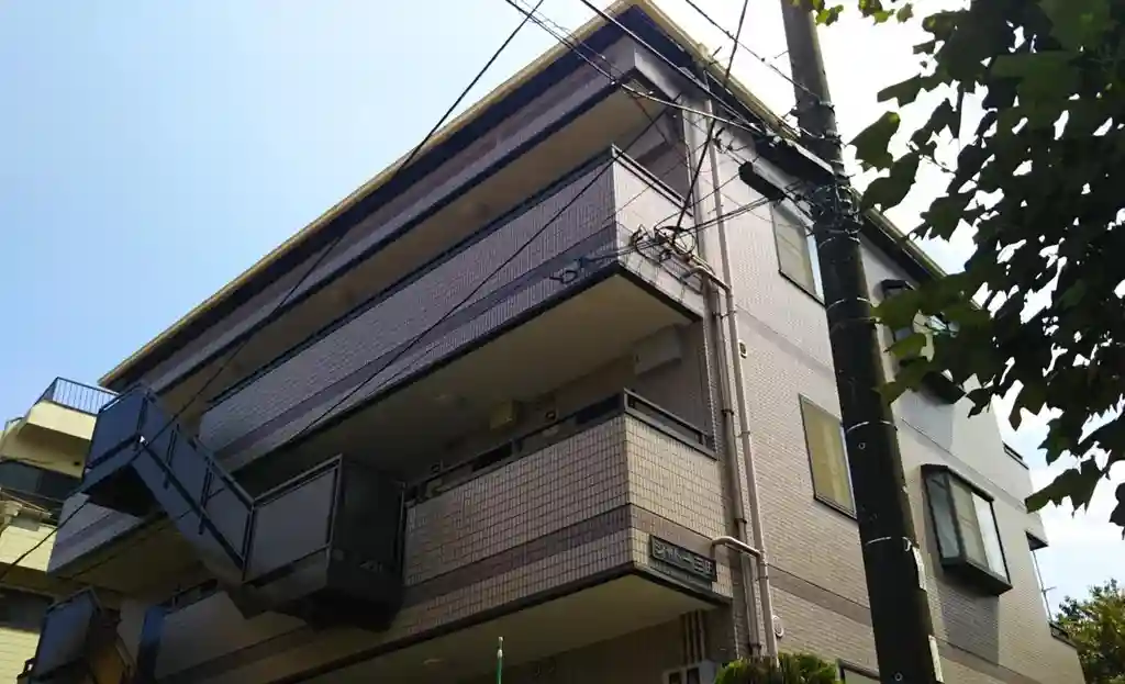 シャトー三田 外観