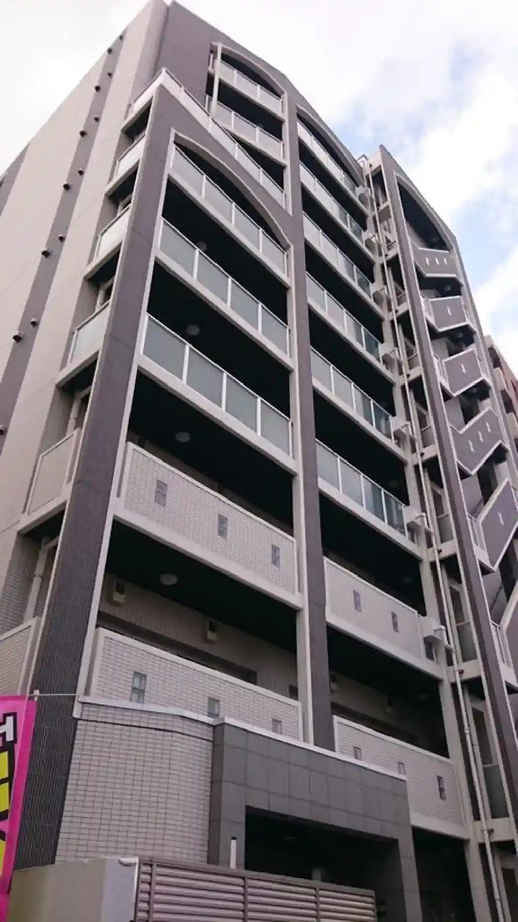 アルファコート西川口6 外観