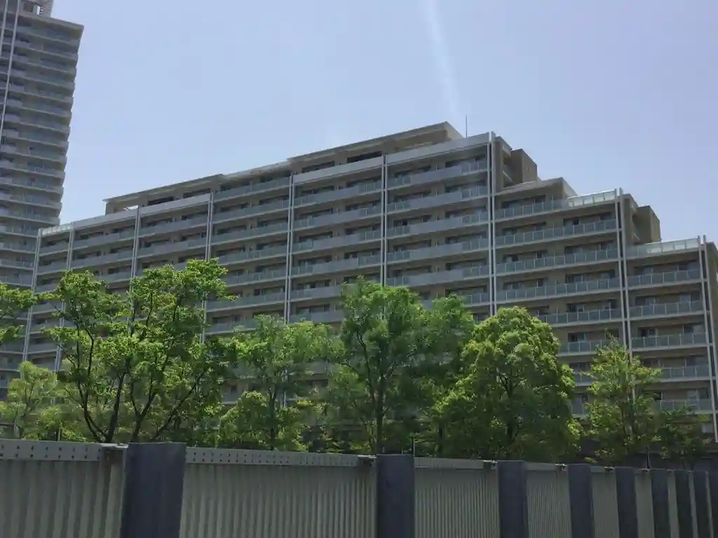 ザリバープレイスリバーコート 外観