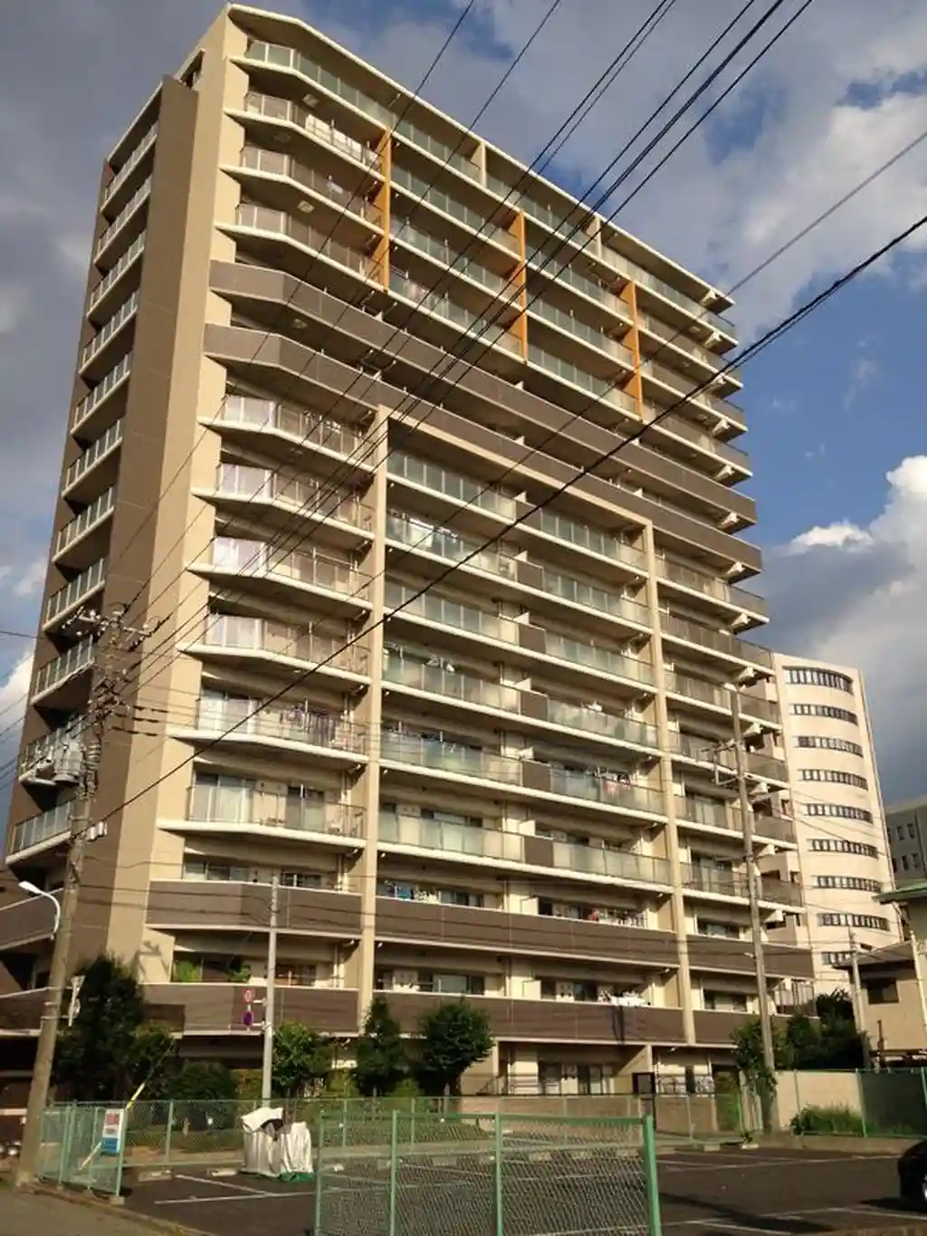 ルネサンスタワー北大宮 外観