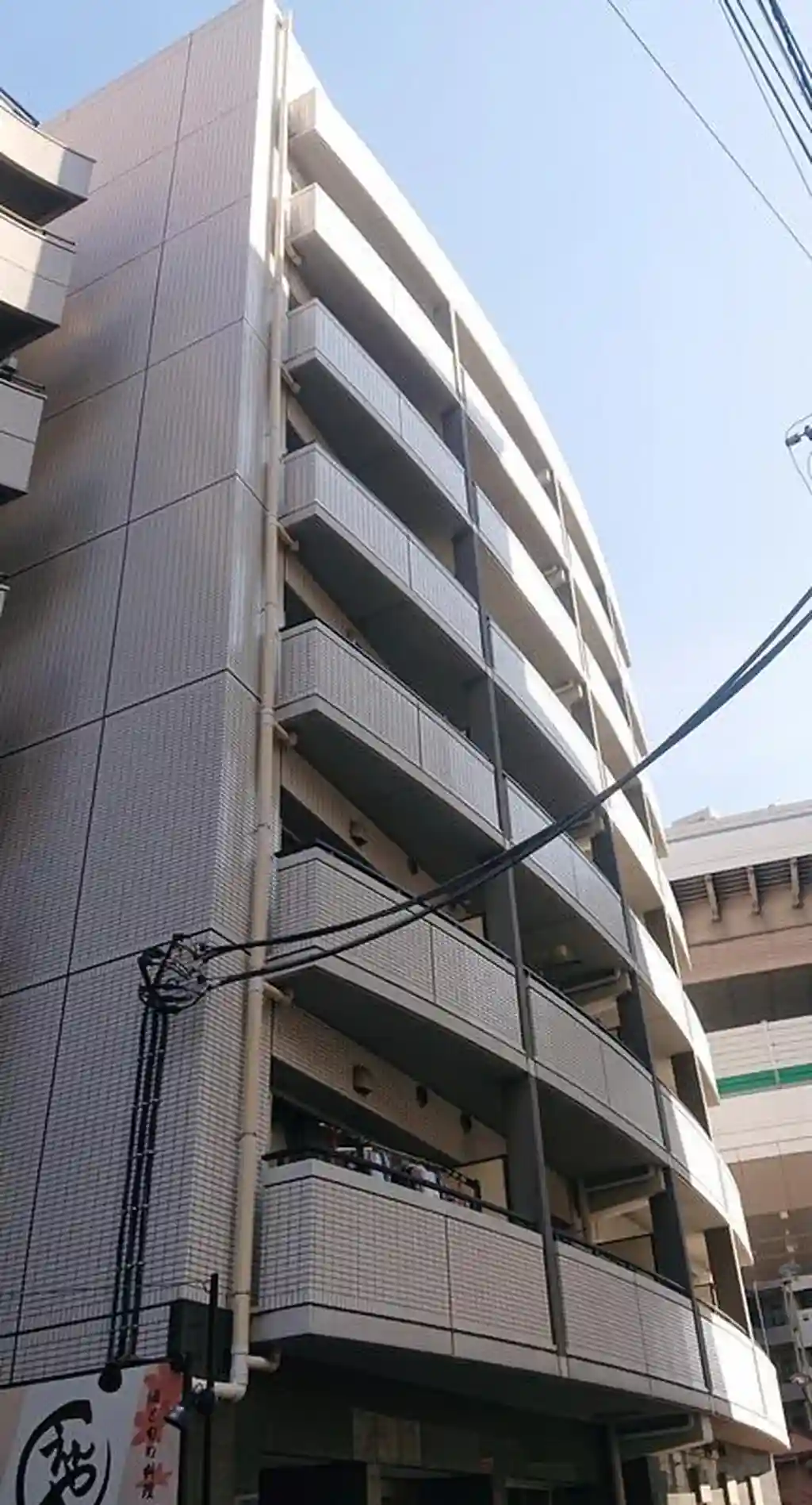 クロスロードコマツ 外観