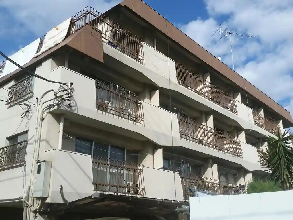 自由ケ丘ロイヤルハイツ 外観