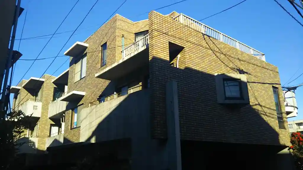 ファミーユ小島町 外観