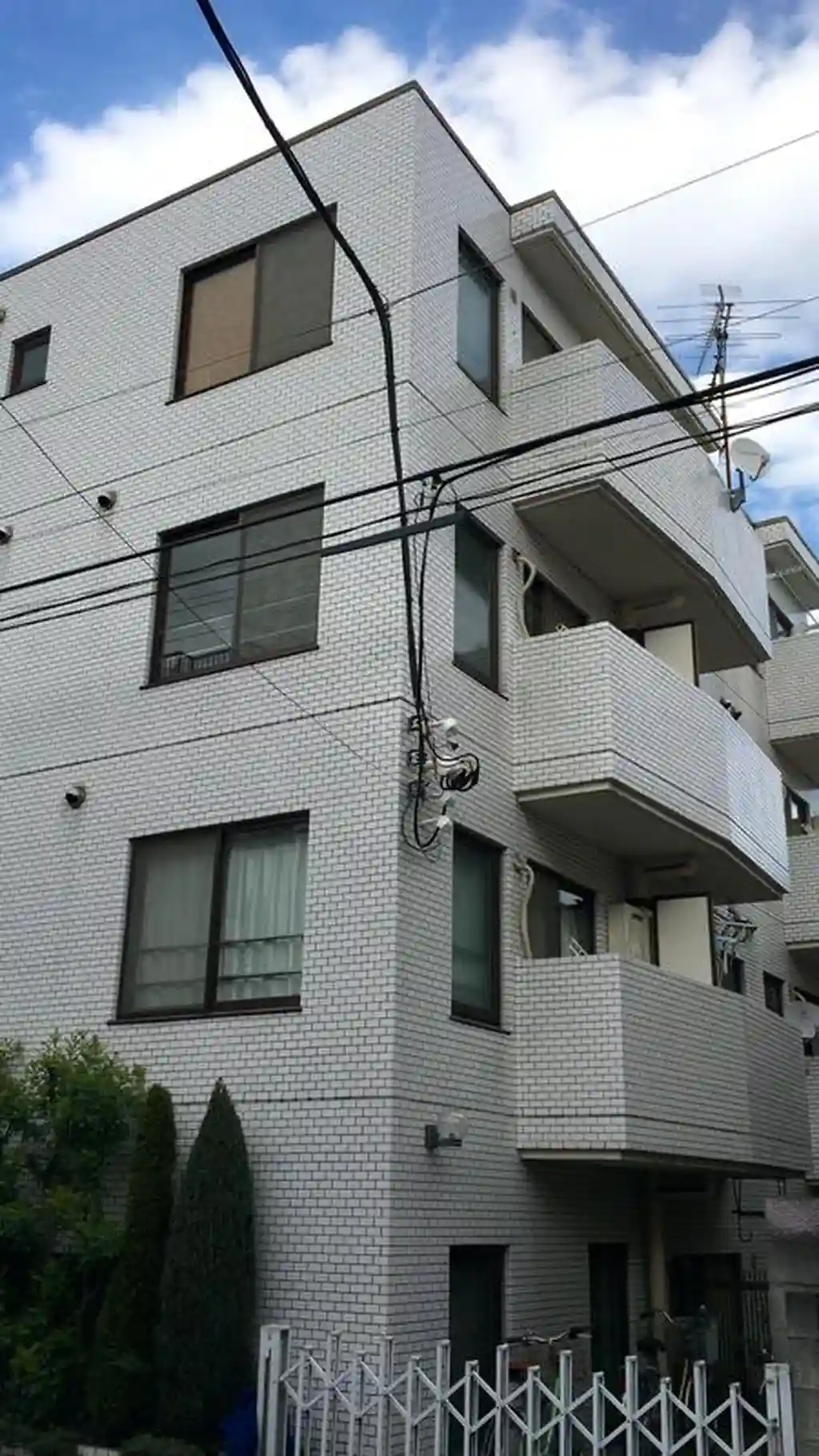 ファミール五本木 外観