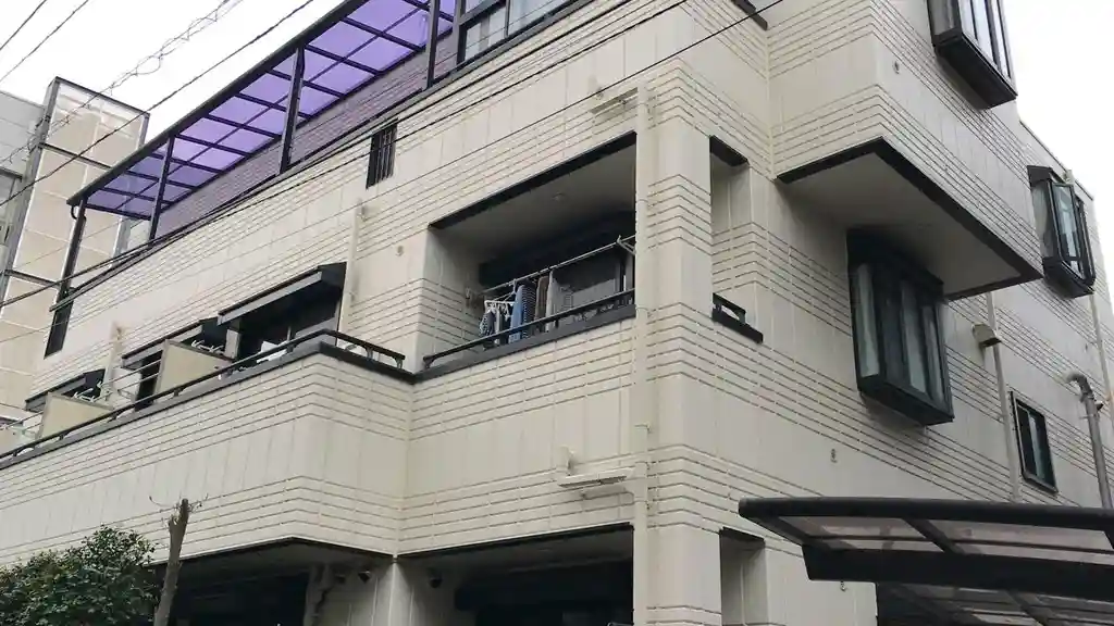 ブエナスエルテ 外観