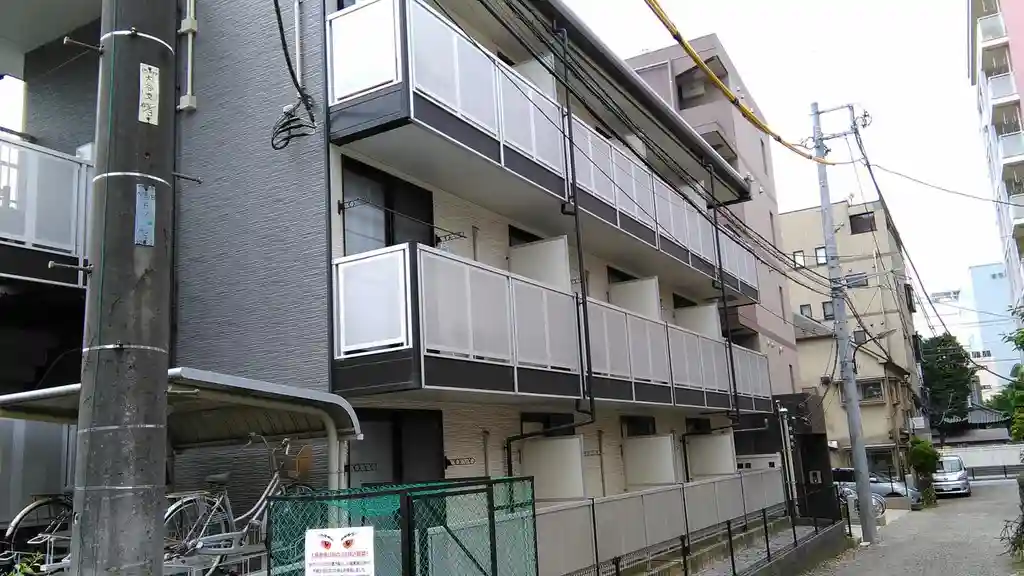 レオパレスグリーンプラネット 外観
