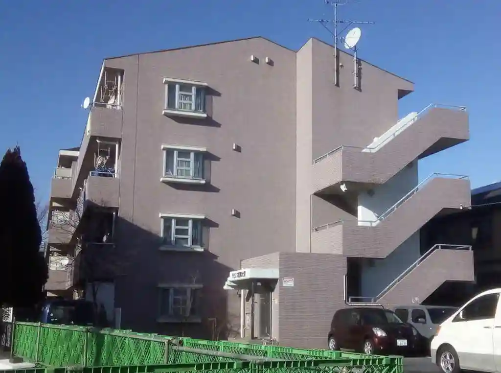 アビンズ相模大野 外観