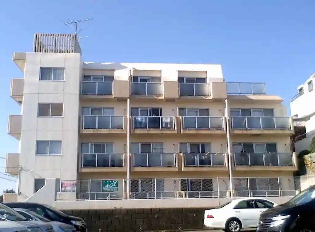 フレンドポート十日市場 外観