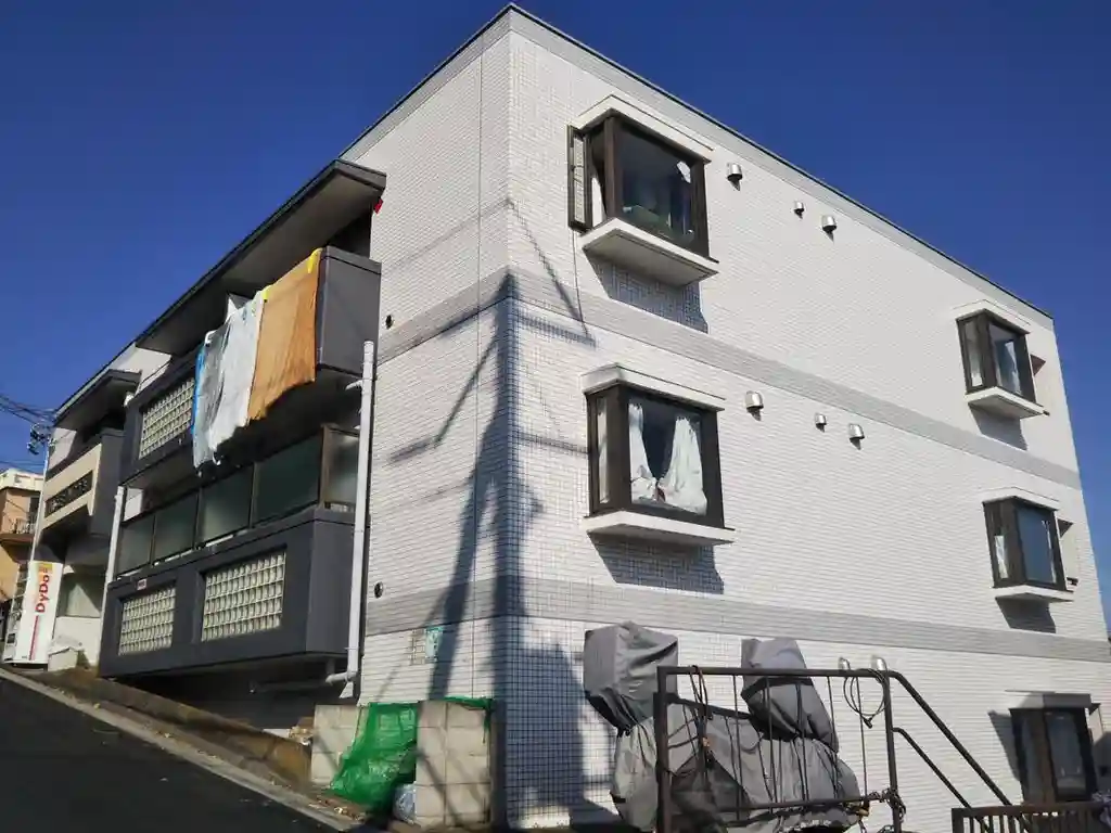 ナイスヒルズ岸谷 外観