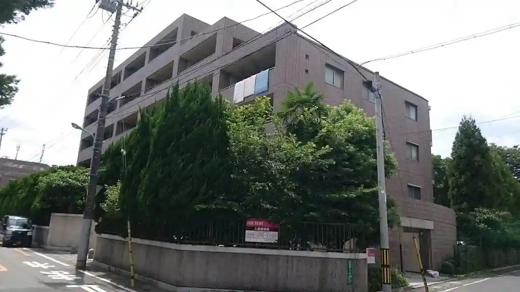 フォレストコート 外観