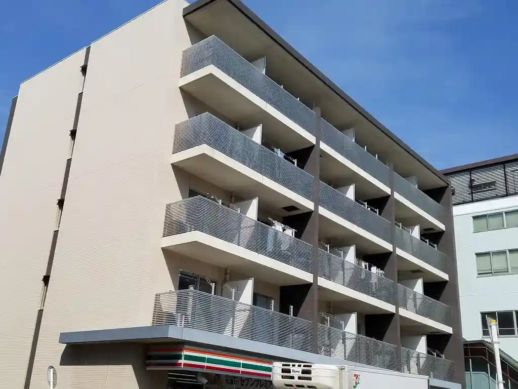 コモド鶴見中央 外観